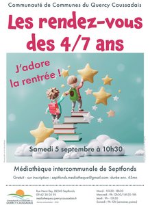 Enfants qui montent des marches de livres