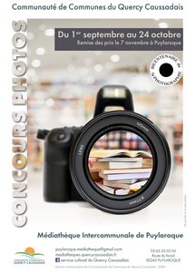 Appareil photo dans une bibliothèque