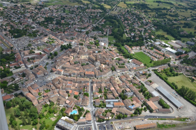 Vue aérienne de Caussade